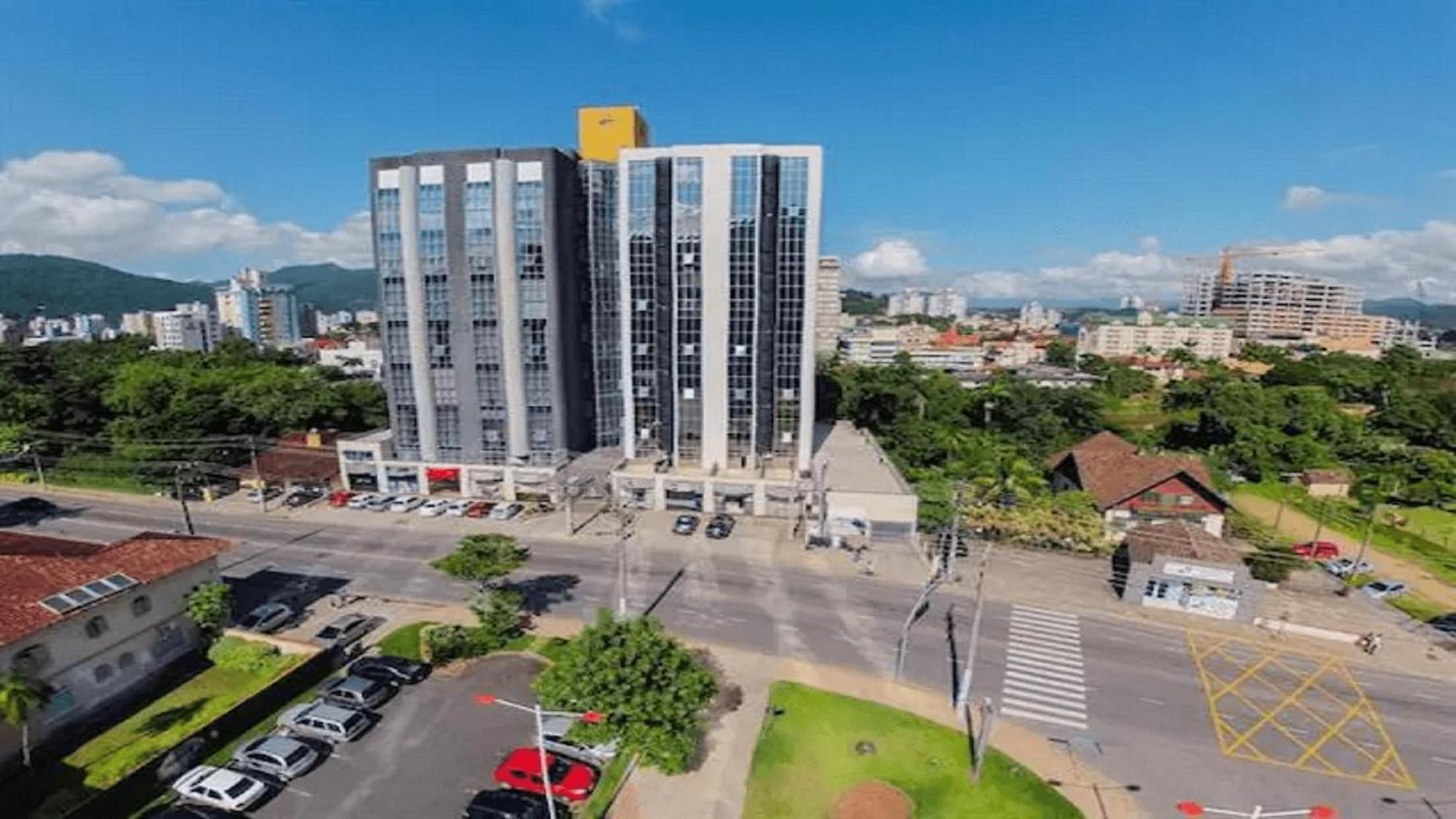 Saint Sebastian Flat 704 - Com Hidro! Ate 4 Pessoas, Duplex, No Centro Villa Jaraguá do Sul Exterior photo
